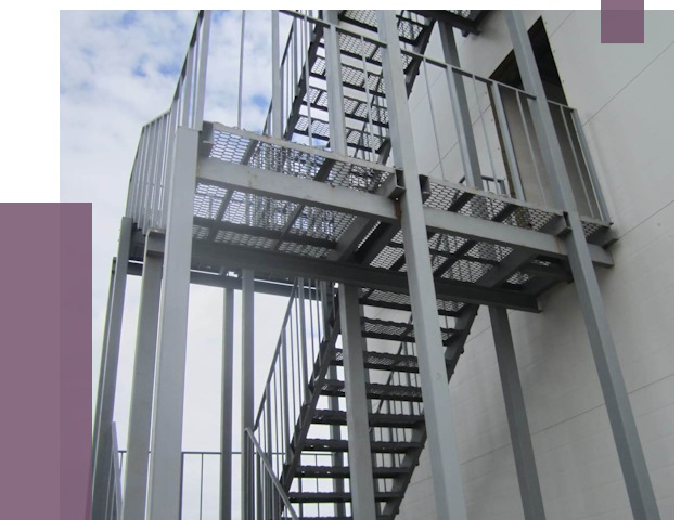 Монтаж пожарных лестниц в Гулькевичах от 7884 руб.