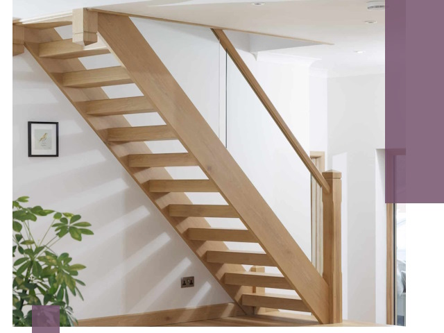 Изготовление деревянных лестниц под ключ в Гулькевичах для дома