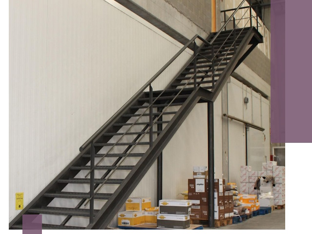 Лестницы для производства в Гулькевичах — изготовление и монтаж