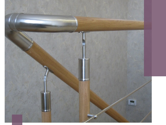 Комбинированные перила на заказ в Гулькевичах — монтаж и производство