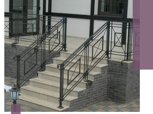 Перила для крыльца в Гулькевичах — монтаж, изготовление и установка