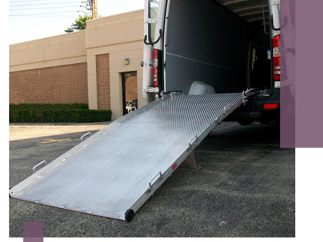 Мобильные пандусы в Гулькевичах — производство, монтаж и аренда