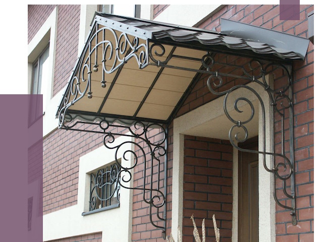 Двускатные козырьки в Гулькевичах под ключ от 12968 руб.